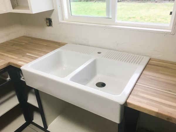 Cost of Chipped Sink Repair in Fresno