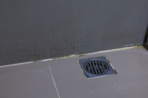 Cost of Bathroom Drain Installation in Fresno